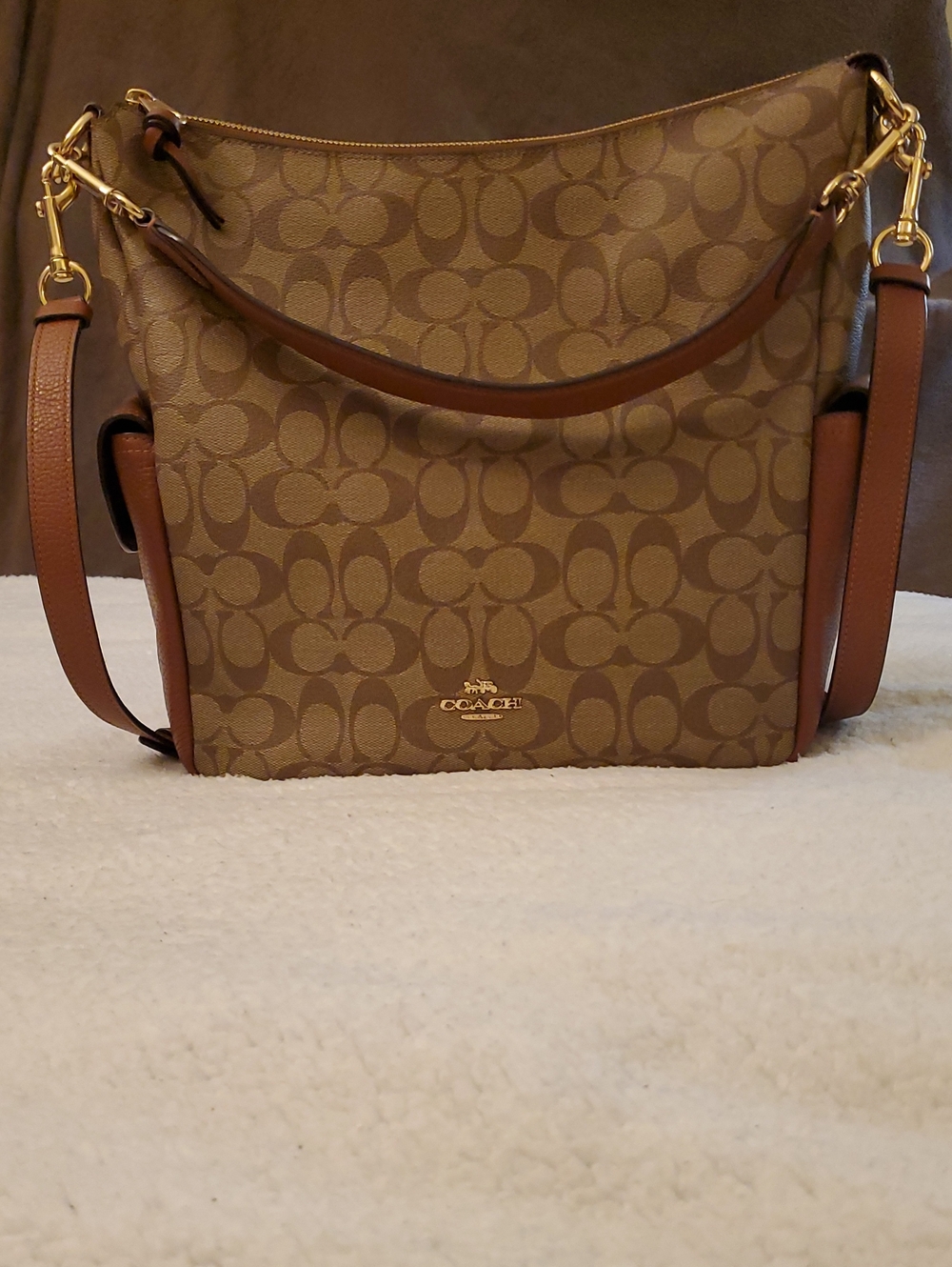 COACH Pennie Shoulder Bag in Khaki Redwood Signature Canvas - Style: C1523